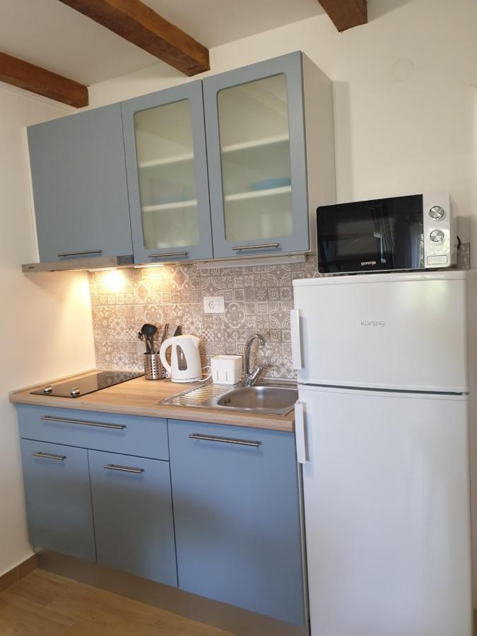 Apartments Lucky Lozovac Bagian luar foto