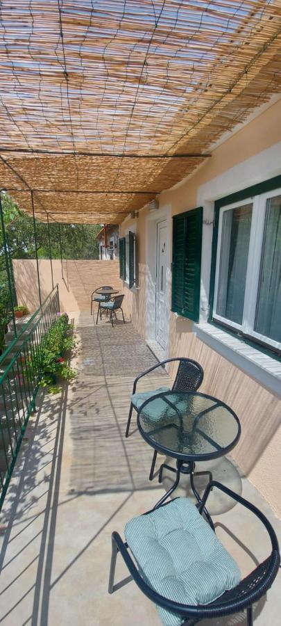 Apartments Lucky Lozovac Bagian luar foto